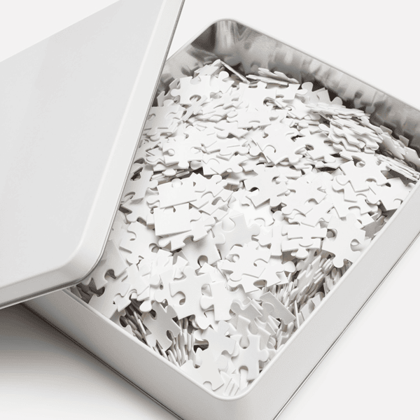 Jigsaw Puzzle with Tin, product photo